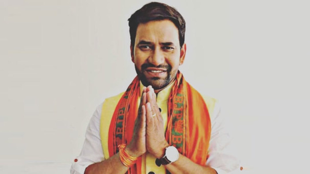 Dinesh Lal Yadav: Bhojpuri Film Actor & Bharatiya Janata Party