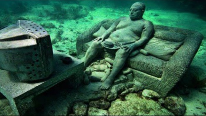 8 Most Bizarre Things Found Underwater That Will Leave You Sleepless Tonight
