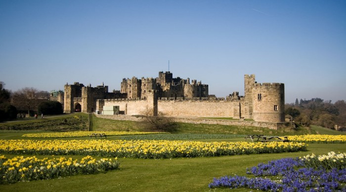 Alnwick Castle: The 1000-Year-Old Star Castle of Harry Potter’s Hogwarts